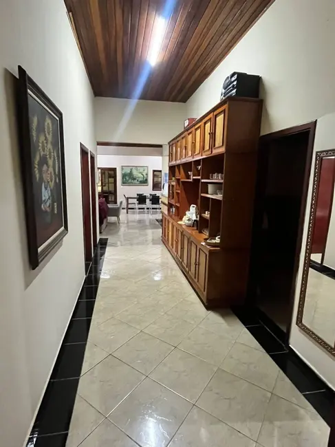 Foto 8 de Chácara com 4 quartos à venda, 380m2 em Mairinque - SP