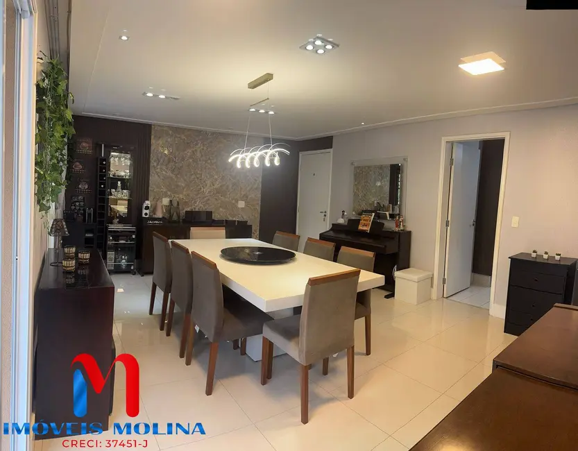 Apartamento com 3 quartos à venda, 142m2 em Vila Mariana, São Paulo - SP - imagem 4 Foto 4 de Apartamento com 3 quartos à venda, 142m2 em Vila Mariana, São Paulo - SP