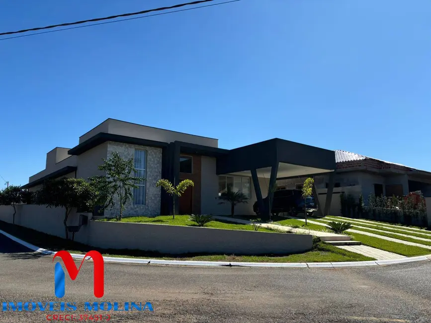 Foto 1 de Casa com 3 quartos à venda, 623m2 em Condomínio Jardim Flamboyan, Braganca Paulista - SP