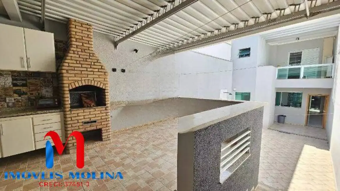 Foto 1 de Sobrado com 3 quartos à venda, 285m2 em Osvaldo Cruz, Sao Caetano Do Sul - SP