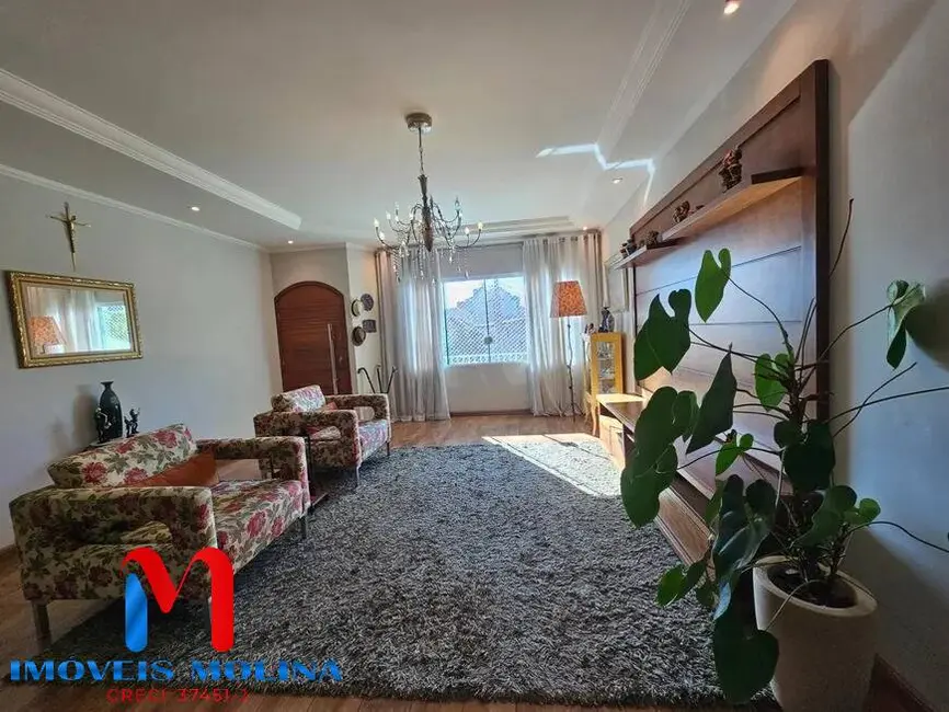 Foto 4 de Sobrado com 3 quartos à venda, 279m2 em Olímpico, Sao Caetano Do Sul - SP