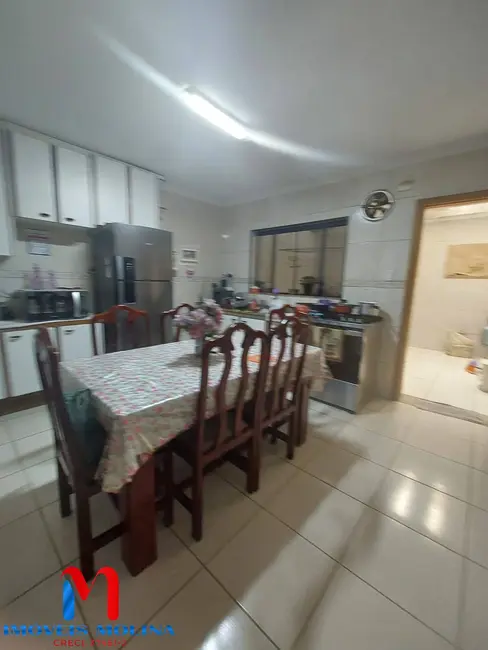 Foto 3 de Sobrado com 2 quartos à venda, 121m2 em Osvaldo Cruz, Sao Caetano Do Sul - SP