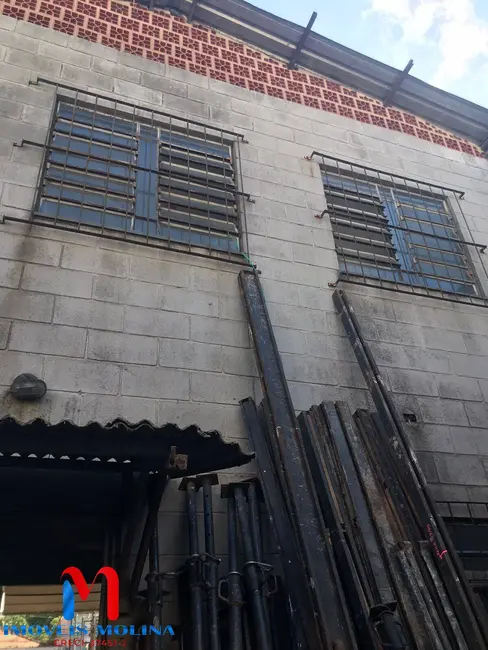 Foto 2 de Armazém / Galpão para alugar, 160m2 em Santa Terezinha, Santo Andre - SP
