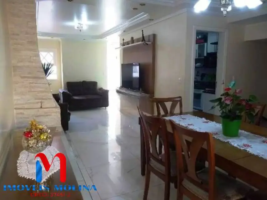 Foto 2 de Sobrado com 4 quartos à venda, 250m2 em Jardim São Caetano, Sao Caetano Do Sul - SP