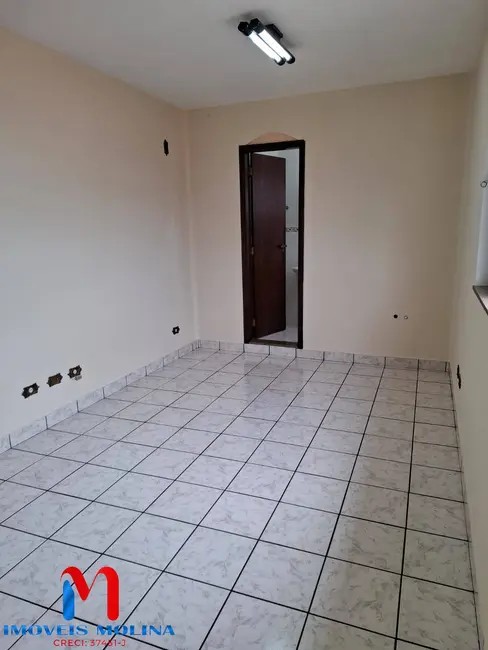 Foto 2 de Sala Comercial para alugar, 30m2 em Osvaldo Cruz, Sao Caetano Do Sul - SP