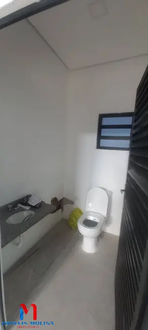 Armazém / Galpão para alugar, 304m2 em São José, Sao Caetano Do Sul - SP - imagem 8 Foto 8 de Armazém / Galpão para alugar, 304m2 em São José, Sao Caetano Do Sul - SP