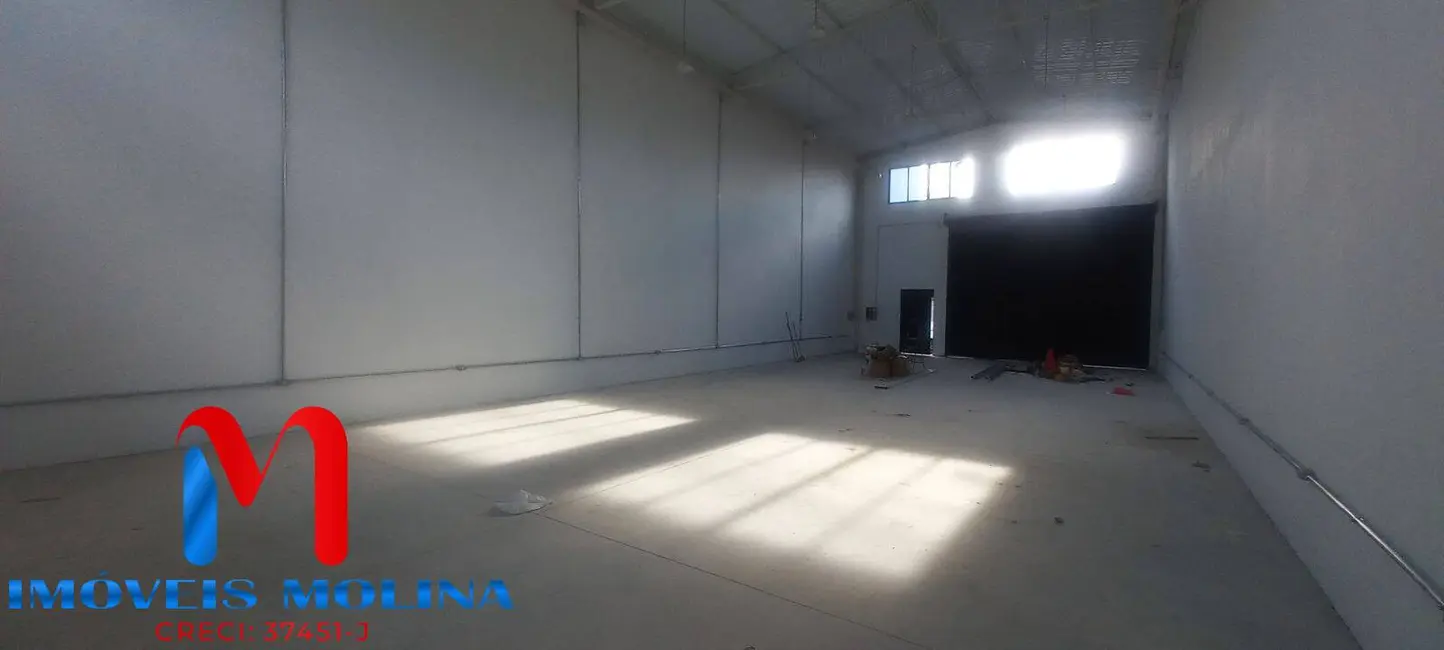 Armazém / Galpão para alugar, 304m2 em São José, Sao Caetano Do Sul - SP - imagem 3 Foto 3 de Armazém / Galpão para alugar, 304m2 em São José, Sao Caetano Do Sul - SP