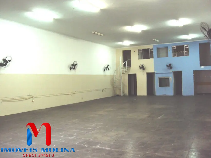 Armazém / Galpão para alugar, 300m2 em Fundação, Sao Caetano Do Sul - SP - imagem 4 Foto 4 de Armazém / Galpão para alugar, 300m2 em Fundação, Sao Caetano Do Sul - SP