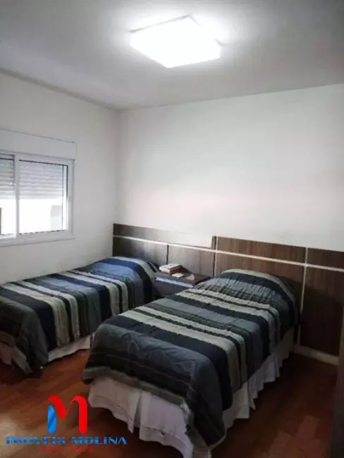 Apartamento com 4 quartos à venda, 243m2 em Santo Antônio, Sao Caetano Do Sul - SP - imagem 8 Foto 8 de Apartamento com 4 quartos à venda, 243m2 em Santo Antônio, Sao Caetano Do Sul - SP