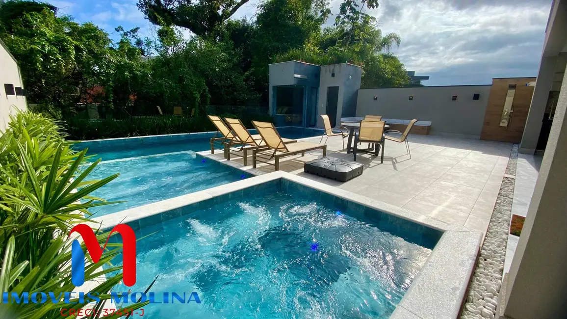 Foto 4 de Casa com 6 quartos à venda, 483m2 em Bertioga - SP