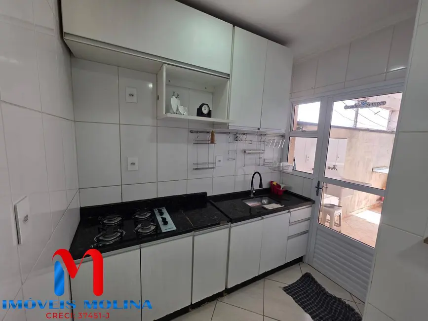 Apartamento com 2 quartos para alugar, 51m2 em Jardim do Estádio, Santo Andre - SP - imagem 4 Foto 4 de Apartamento com 2 quartos para alugar, 51m2 em Jardim do Estádio, Santo Andre - SP