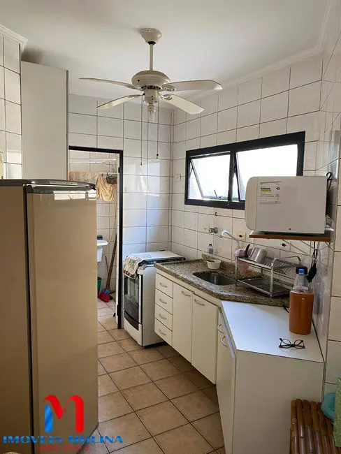 Foto 2 de Apartamento com 2 quartos à venda, 65m2 em Guaruja - SP