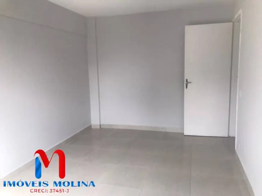 Foto 6 de Apartamento com 1 quarto para alugar, 41m2 em Santo Antônio, Sao Caetano Do Sul - SP