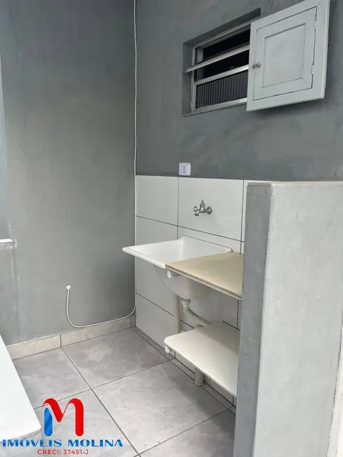 Foto 2 de Casa com 1 quarto para alugar, 50m2 em Cerâmica, Sao Caetano Do Sul - SP