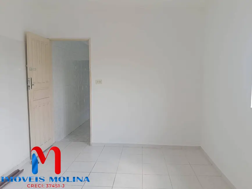 Foto 8 de Casa com 2 quartos para alugar, 65m2 em Vila Palmares, Santo Andre - SP