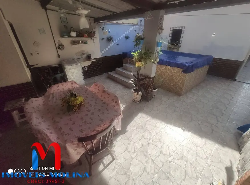 Foto 1 de Casa com 2 quartos à venda em Solemar, Praia Grande - SP