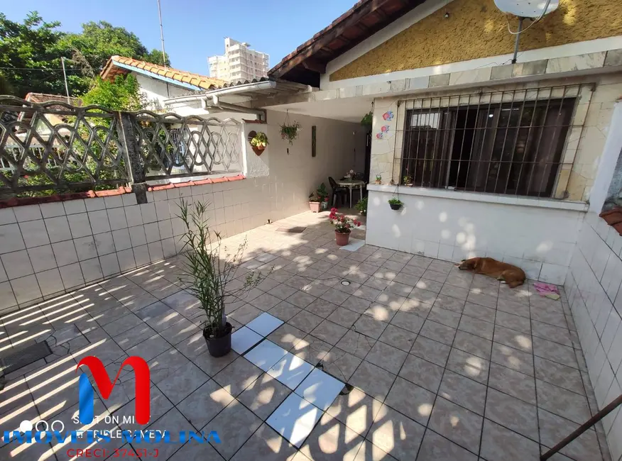 Foto 1 de Casa com 2 quartos à venda, 157m2 em Solemar, Praia Grande - SP