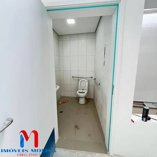 Armazém / Galpão para alugar, 180m2 em Cerâmica, Sao Caetano Do Sul - SP - imagem 3 Foto 3 de Armazém / Galpão para alugar, 180m2 em Cerâmica, Sao Caetano Do Sul - SP