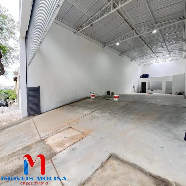 Armazém / Galpão para alugar, 180m2 em Cerâmica, Sao Caetano Do Sul - SP - imagem 4 Foto 4 de Armazém / Galpão para alugar, 180m2 em Cerâmica, Sao Caetano Do Sul - SP