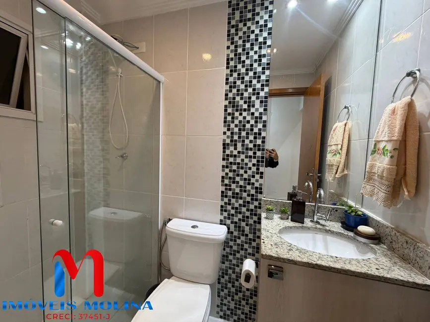 Apartamento com 2 quartos à venda, 164m2 em Guilhermina, Praia Grande - SP - imagem 6 Foto 6 de Apartamento com 2 quartos à venda, 164m2 em Guilhermina, Praia Grande - SP