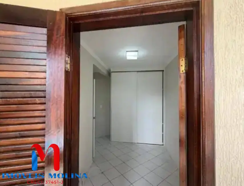 Apartamento com 2 quartos à venda, 64m2 em Guilhermina, Praia Grande - SP - imagem 4 Foto 4 de Apartamento com 2 quartos à venda, 64m2 em Guilhermina, Praia Grande - SP