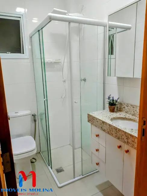 Apartamento com 2 quartos à venda, 79m2 em Ocian, Praia Grande - SP - imagem 8 Foto 8 de Apartamento com 2 quartos à venda, 79m2 em Ocian, Praia Grande - SP