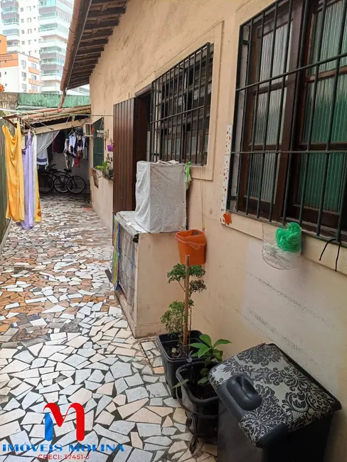 Foto 3 de Casa com 2 quartos à venda, 117m2 em Guilhermina, Praia Grande - SP