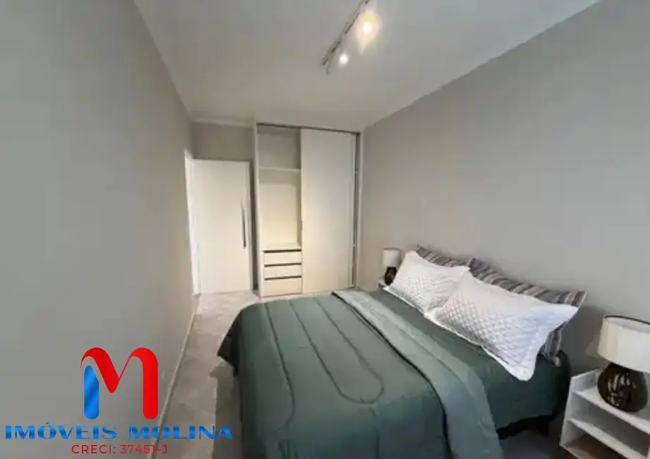 Foto 2 de Apartamento com 1 quarto à venda, 44m2 em Guilhermina, Praia Grande - SP