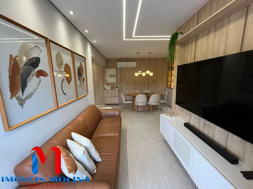 Foto 2 de Apartamento com 3 quartos à venda, 81m2 em Canto do Forte, Praia Grande - SP