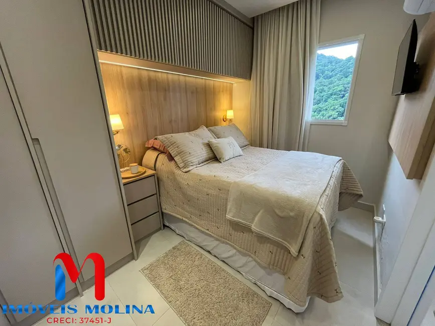 Foto 5 de Apartamento com 3 quartos à venda, 81m2 em Canto do Forte, Praia Grande - SP