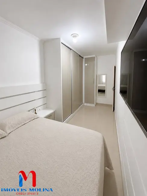 Foto 3 de Apartamento com 2 quartos à venda, 62m2 em Guilhermina, Praia Grande - SP