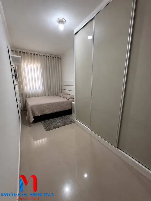 Foto 4 de Apartamento com 2 quartos à venda, 62m2 em Guilhermina, Praia Grande - SP