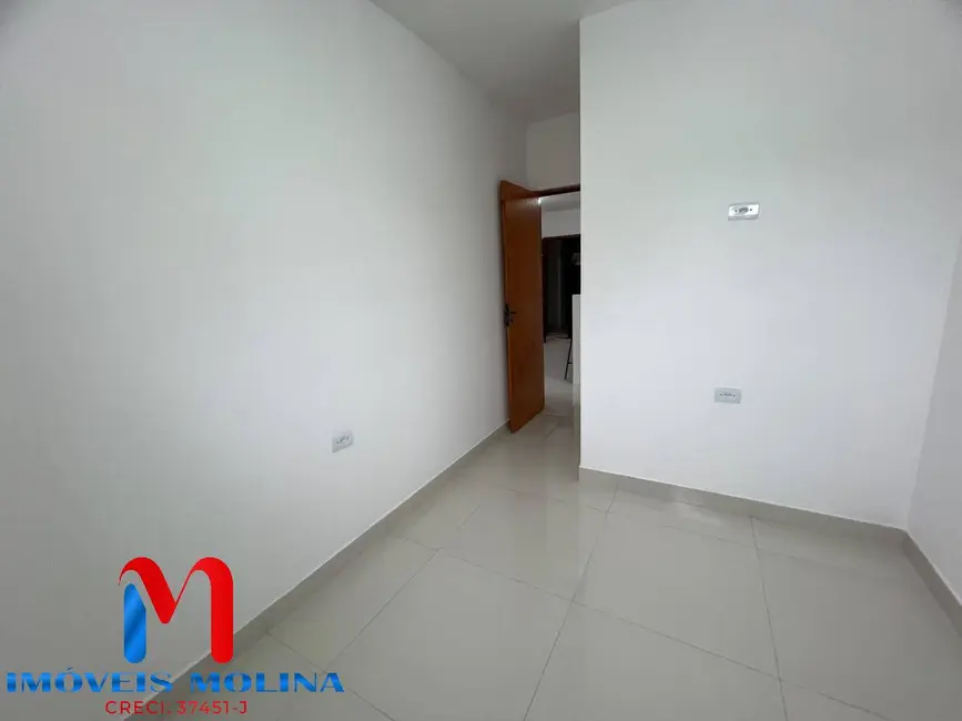 Apartamento com 2 quartos para alugar, 50m2 em Jardim Santa Lídia, Maua - SP - imagem 8 Foto 8 de Apartamento com 2 quartos para alugar, 50m2 em Jardim Santa Lídia, Maua - SP