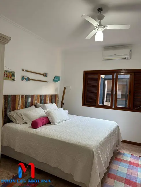 Casa com 6 quartos à venda, 595m2 em Peruibe - SP - imagem 5 Foto 5 de Casa com 6 quartos à venda, 595m2 em Peruibe - SP