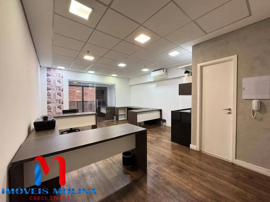 Sala Comercial para alugar, 63m2 em Cerâmica, Sao Caetano Do Sul - SP - imagem 1 Foto 1 de Sala Comercial para alugar, 63m2 em Cerâmica, Sao Caetano Do Sul - SP