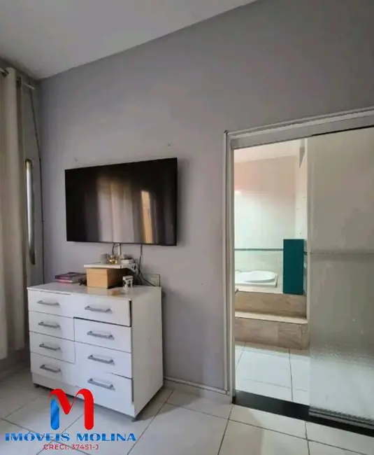 Foto 6 de Casa com 4 quartos à venda, 447m2 em Flórida, Praia Grande - SP