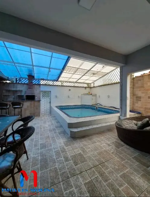 Foto 1 de Casa com 4 quartos à venda, 447m2 em Flórida, Praia Grande - SP