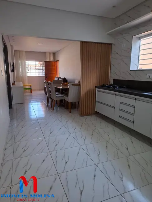 Casa com 4 quartos à venda, 250m2 em Real, Praia Grande - SP - imagem 3 Foto 3 de Casa com 4 quartos à venda, 250m2 em Real, Praia Grande - SP
