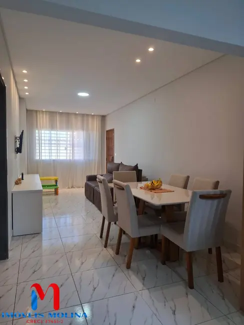 Casa com 4 quartos à venda, 250m2 em Real, Praia Grande - SP - imagem 5 Foto 5 de Casa com 4 quartos à venda, 250m2 em Real, Praia Grande - SP