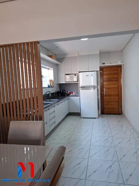 Casa com 4 quartos à venda, 250m2 em Real, Praia Grande - SP - imagem 4 Foto 4 de Casa com 4 quartos à venda, 250m2 em Real, Praia Grande - SP