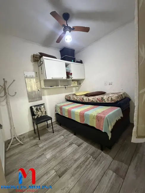 Apartamento com 1 quarto à venda, 37m2 em Tupi, Praia Grande - SP - imagem 4 Foto 4 de Apartamento com 1 quarto à venda, 37m2 em Tupi, Praia Grande - SP