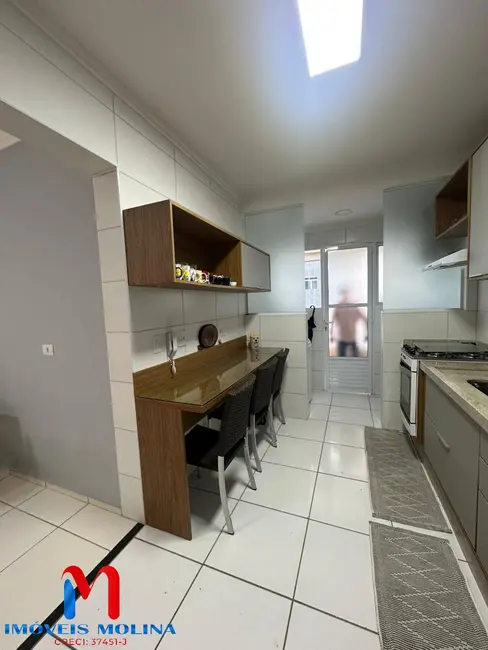 Apartamento com 3 quartos à venda, 127m2 em Real, Praia Grande - SP - imagem 4 Foto 4 de Apartamento com 3 quartos à venda, 127m2 em Real, Praia Grande - SP
