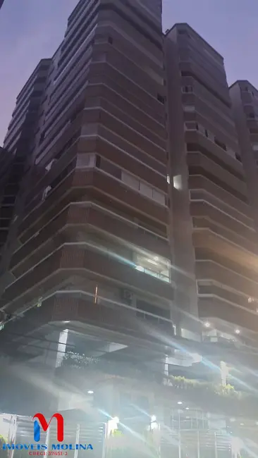 Apartamento com 2 quartos à venda, 109m2 em Guilhermina, Praia Grande - SP - imagem 3 Foto 3 de Apartamento com 2 quartos à venda, 109m2 em Guilhermina, Praia Grande - SP