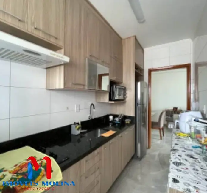 Apartamento com 2 quartos à venda em Guilhermina, Praia Grande - SP - imagem 7 Foto 7 de Apartamento com 2 quartos à venda em Guilhermina, Praia Grande - SP