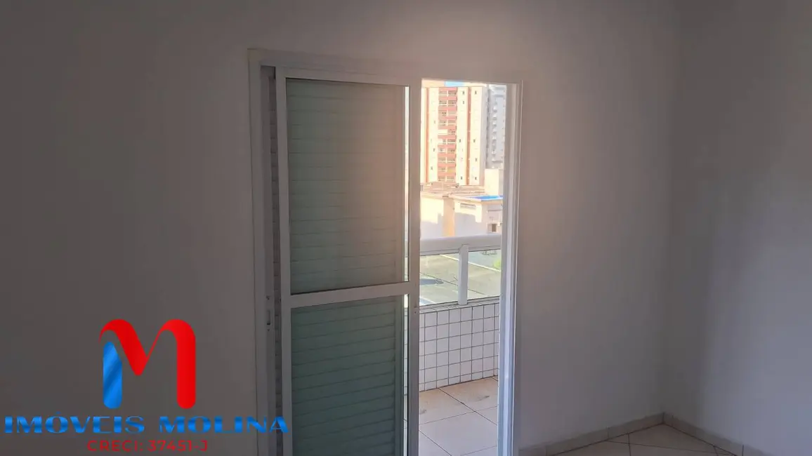 Apartamento com 3 quartos à venda, 125m2 em Guilhermina, Praia Grande - SP - imagem 8 Foto 8 de Apartamento com 3 quartos à venda, 125m2 em Guilhermina, Praia Grande - SP