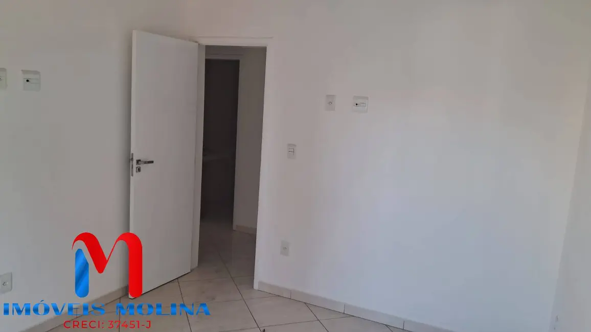 Foto 5 de Apartamento com 3 quartos à venda em Guilhermina, Praia Grande - SP