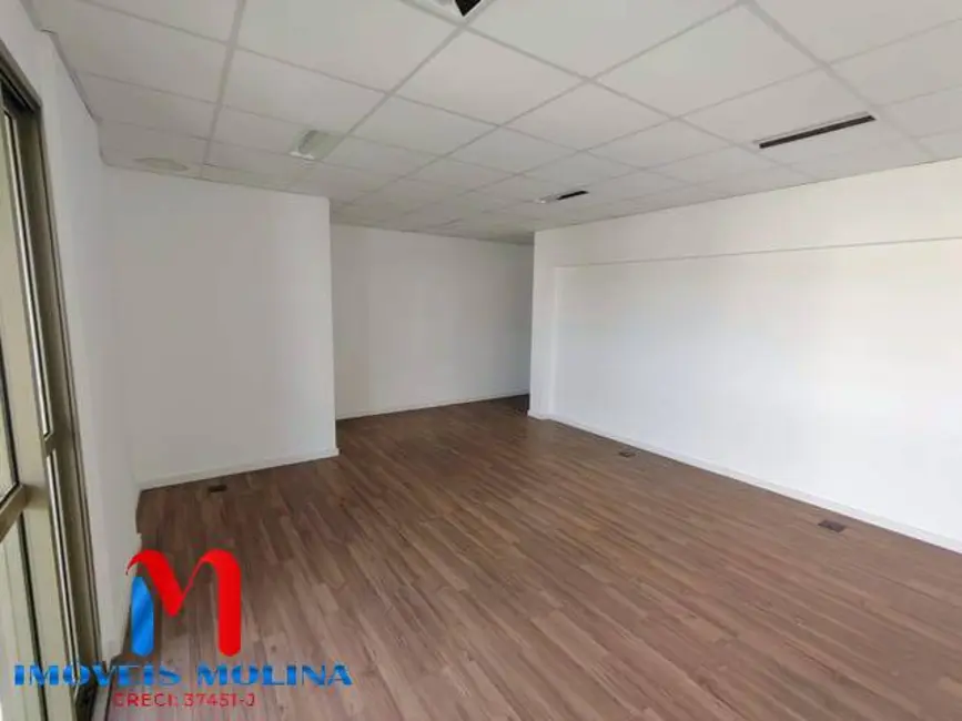 Sala Comercial para alugar, 38m2 em Rudge Ramos, Sao Bernardo Do Campo - SP - imagem 4 Foto 4 de Sala Comercial para alugar, 38m2 em Rudge Ramos, Sao Bernardo Do Campo - SP