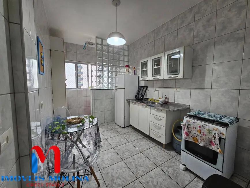 Foto 8 de Apartamento com 2 quartos à venda, 65m2 em Guilhermina, Praia Grande - SP