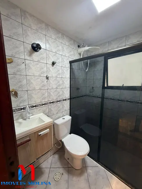 Foto 3 de Apartamento com 2 quartos à venda, 80m2 em Guilhermina, Praia Grande - SP