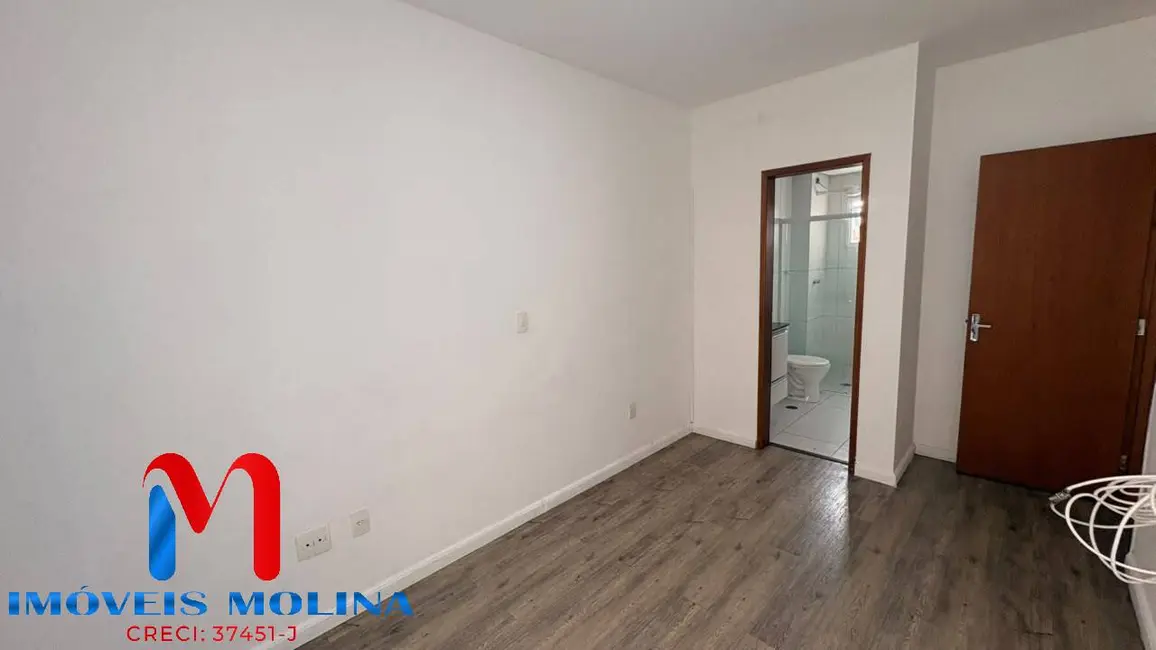 Foto 6 de Apartamento com 2 quartos para alugar, 60m2 em Olímpico, Sao Caetano Do Sul - SP